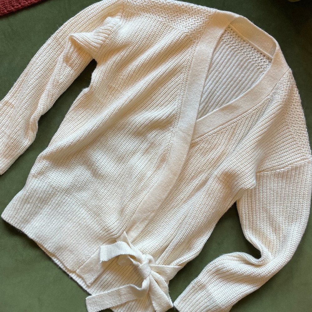 Knit V Neck bubble/balloon sleeve wrap sweater | Beige | XL